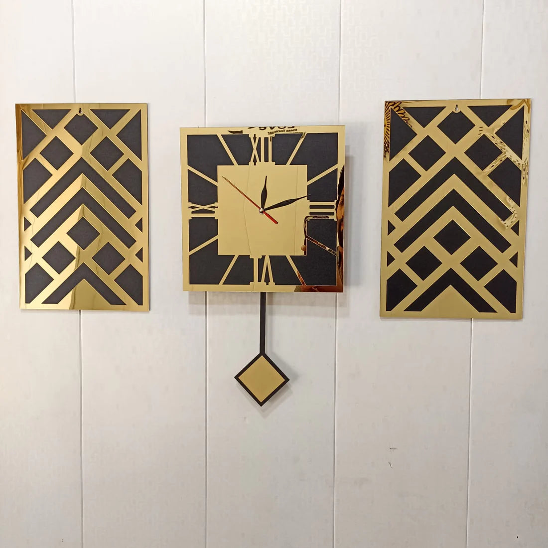 DESIGNER PENDULAM WALL CLOCK 3PC (2C) – clockswally.com